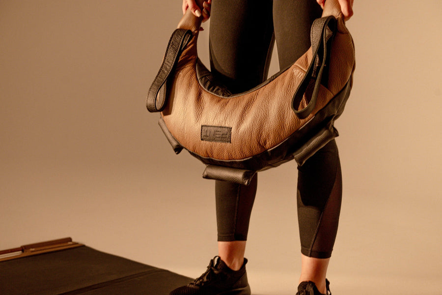 Ekskluzywne akcesoria do treningu – jak ćwiczyć pięknie ze sprzętem fitness PENT.